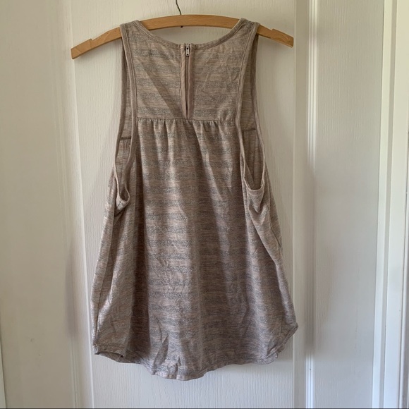 American eagle tan and silver tank - Picture 2 of 5
